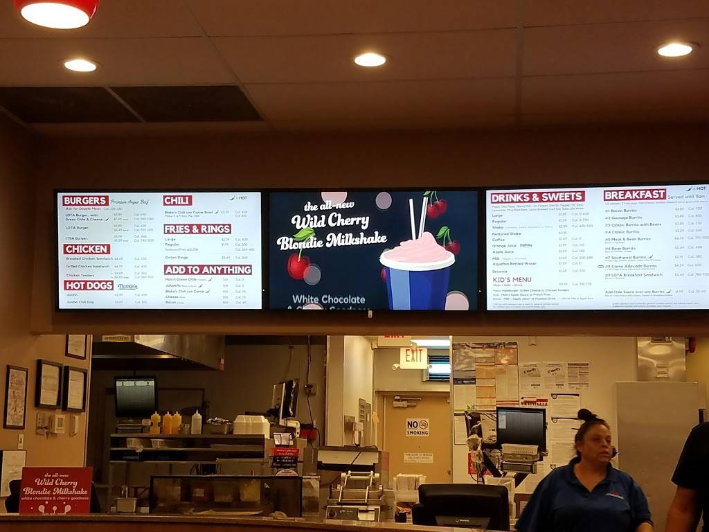 Blakes Lotaburger | restaurant | 12371 Edgemere Blvd #215, El Paso, TX 79938, USA | 9153135112 OR +1 915-313-5112