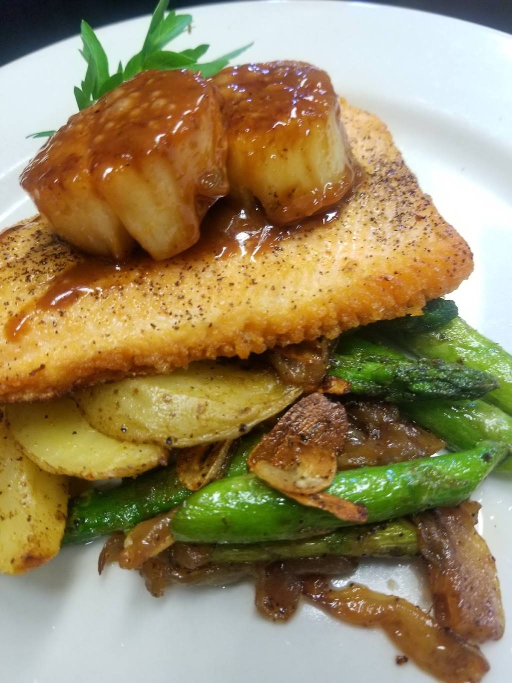 Gianni Figs Ristorante | restaurant | 6 Elm St, South Deerfield, MA 01373, USA | 4133505940 OR +1 413-350-5940