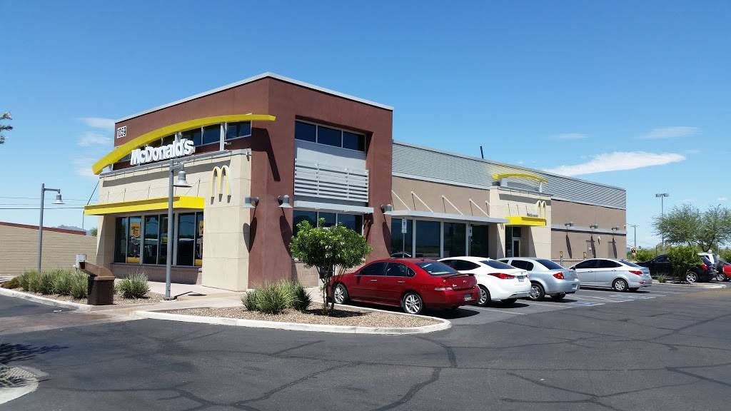 McDonalds | cafe | 1059 E Tucson Marketplace Blvd, Tucson, AZ 85713, USA | 5208824462 OR +1 520-882-4462