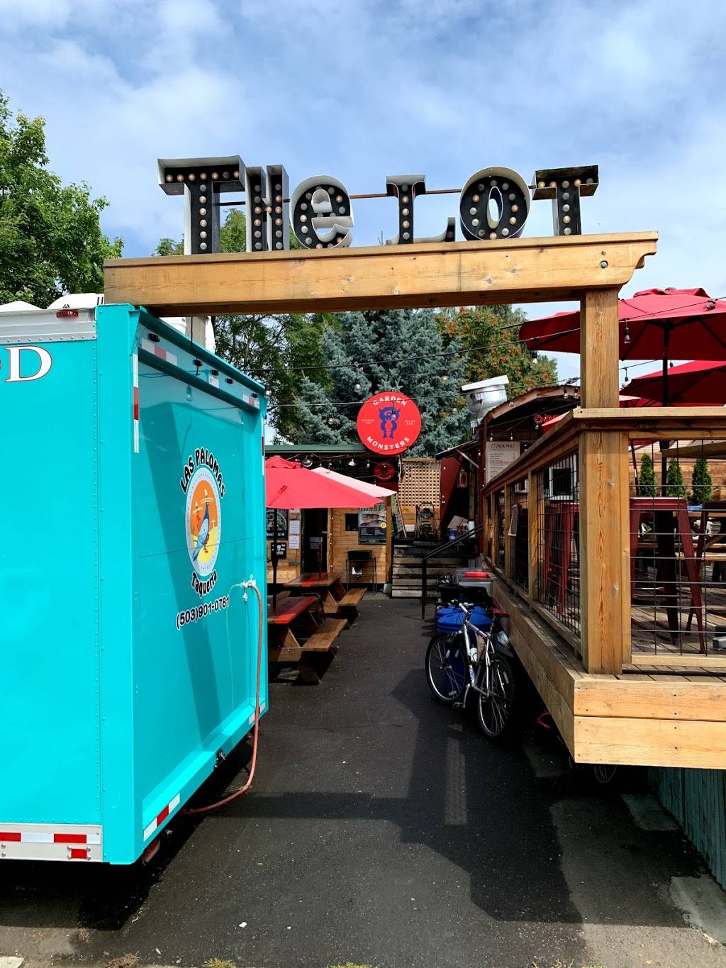 Scout Beer Tap House | restaurant | 5029 SE Division St, Portland, OR 97206, USA | 5037649855 OR +1 503-764-9855