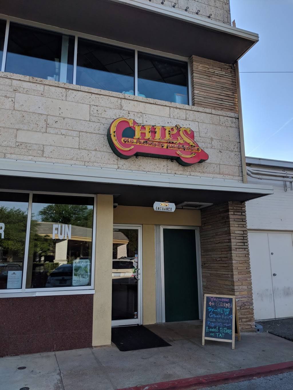 Chips Old Fashioned Hamburgers | restaurant | 6115 La Vista Dr, Dallas, TX 75214, USA | 4693340785 OR +1 469-334-0785