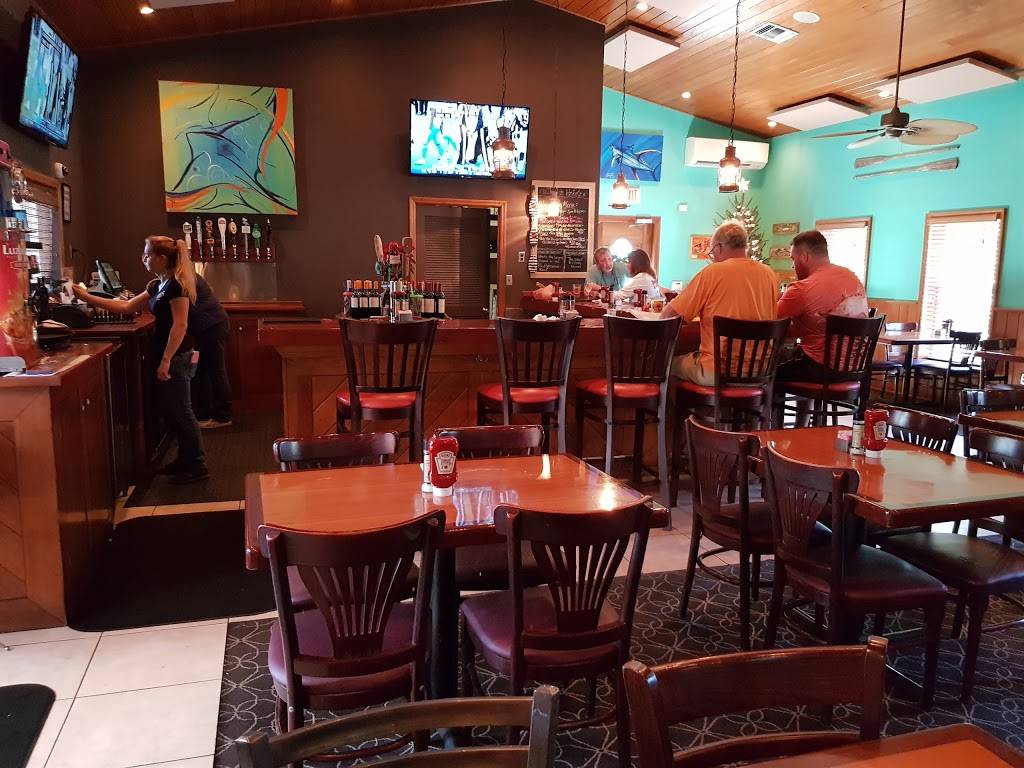 Hobos Cafe | restaurant | 101691 Overseas Hwy, Key Largo, FL 33037, USA | 3054515888 OR +1 305-451-5888