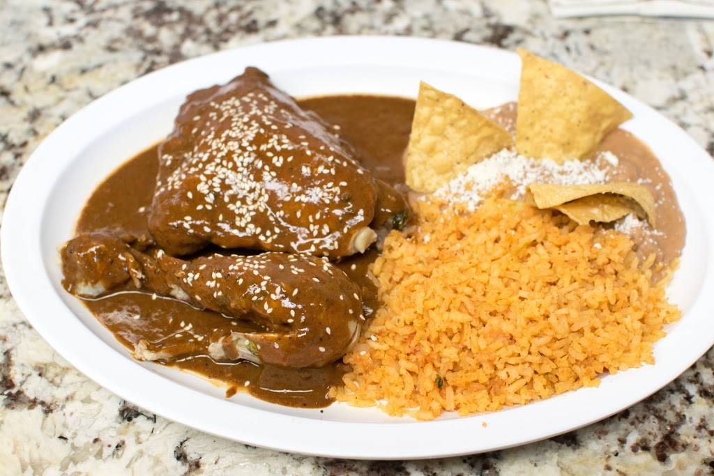 Checos Mexican Grill | restaurant | 3460 Highland Ave, National City, CA 91950, USA | 6194209990 OR +1 619-420-9990