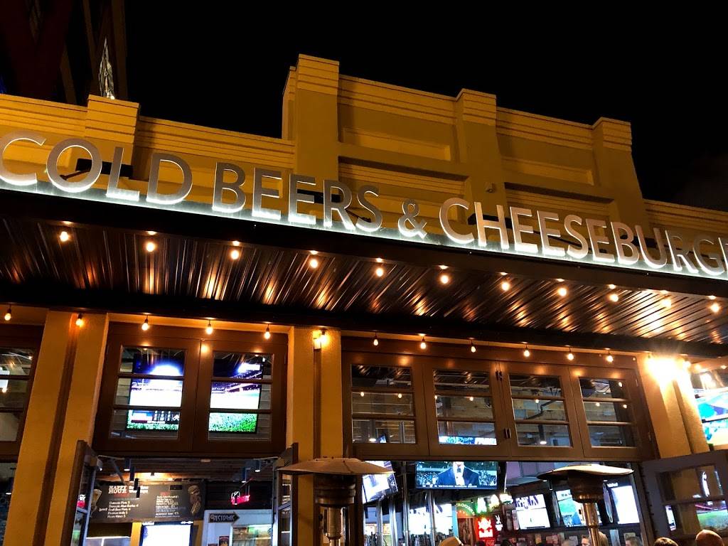 Cold Beers & Cheeseburgers | restaurant | 322 Fifth Ave, San Diego, CA 92101, USA | 6195469292 OR +1 619-546-9292