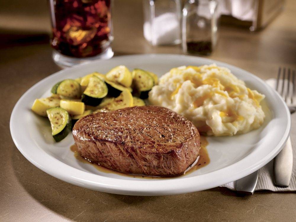 Dennys | restaurant | 3215 Wake Forest Rd, Raleigh, NC 27609, USA | 9198769556 OR +1 919-876-9556