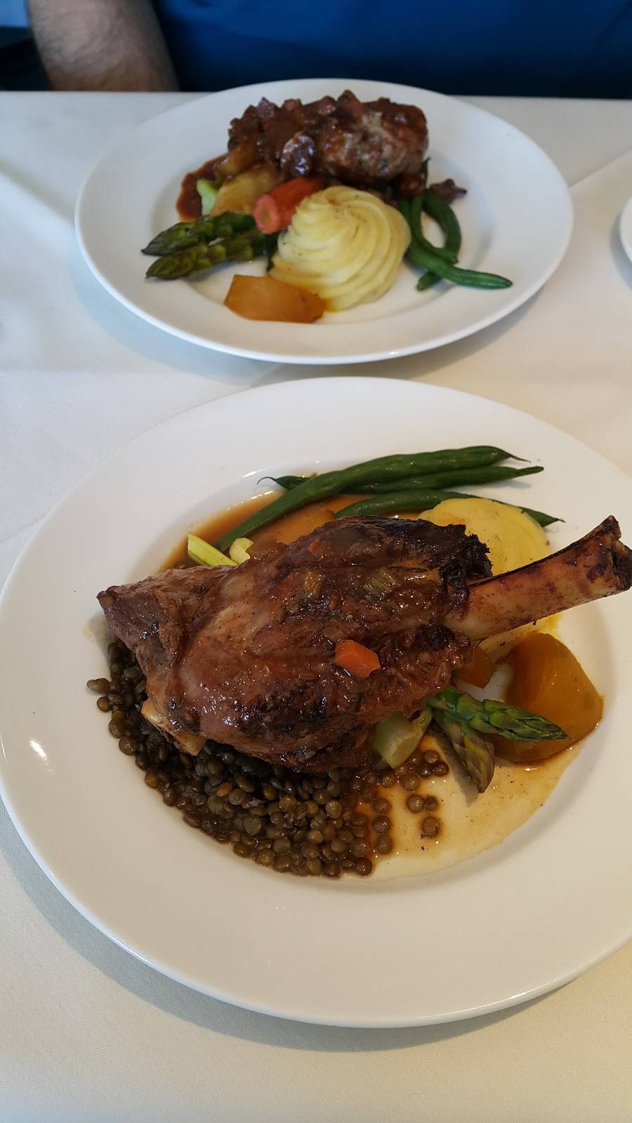 Chanterelle Bistro | restaurant | 33 Division St, Bowmanville, ON L1C 2Z3, Canada | 9056238772 OR +1 905-623-8772