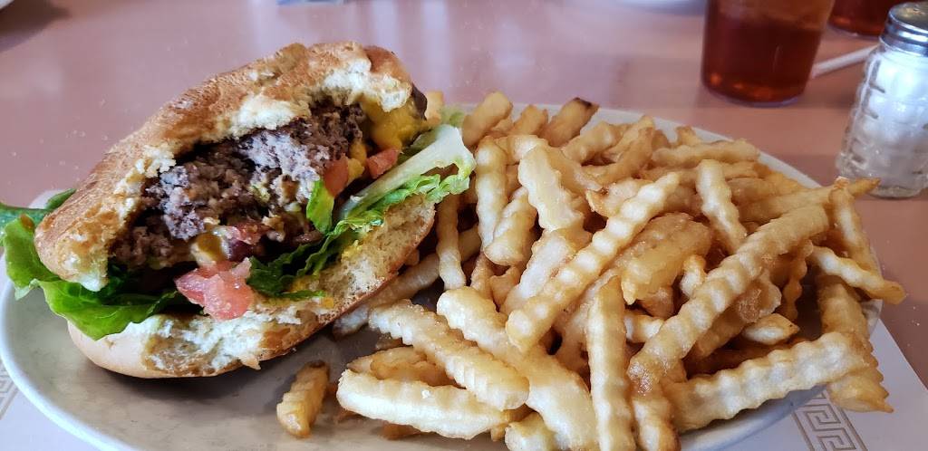 Yankee Kitchen Restaurant | restaurant | 484 Youngstown Kingsville Rd SE, Vienna, OH 44473, USA | 3303941116 OR +1 330-394-1116