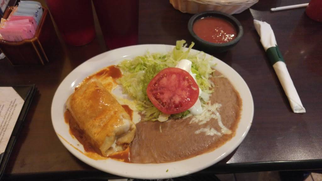 El Nopal | restaurant | 12418 La Grange Rd suite 120, Louisville, KY 40245, USA | 5022431301 OR +1 502-243-1301