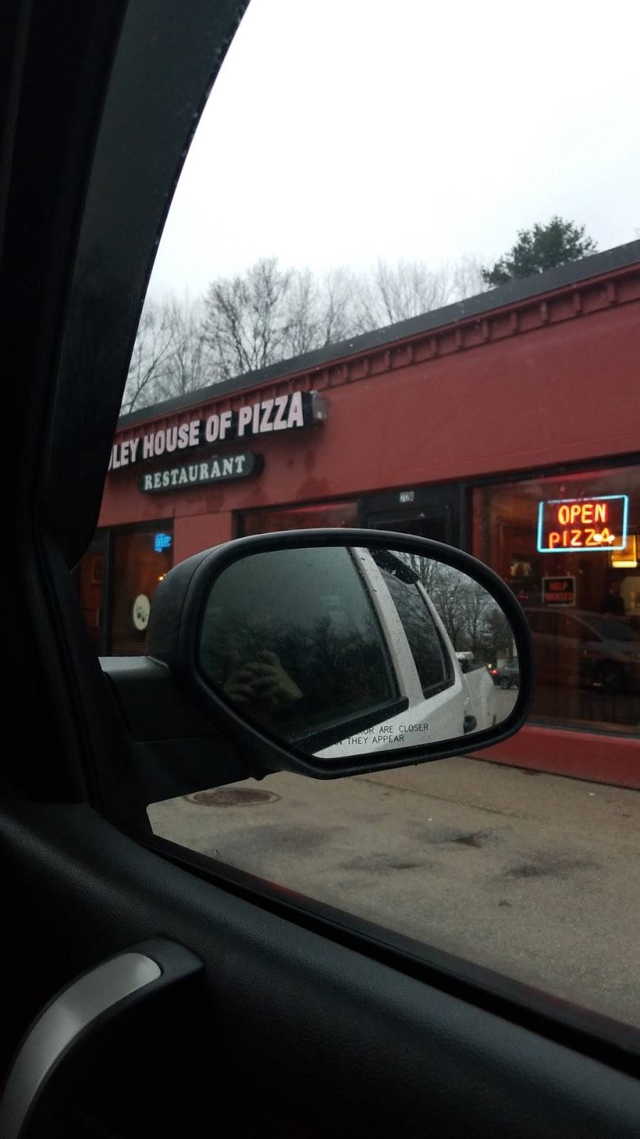 Dudley House of Pizza | restaurant | 206 W Main St, Dudley, MA 01571, USA | 5089490436 OR +1 508-949-0436