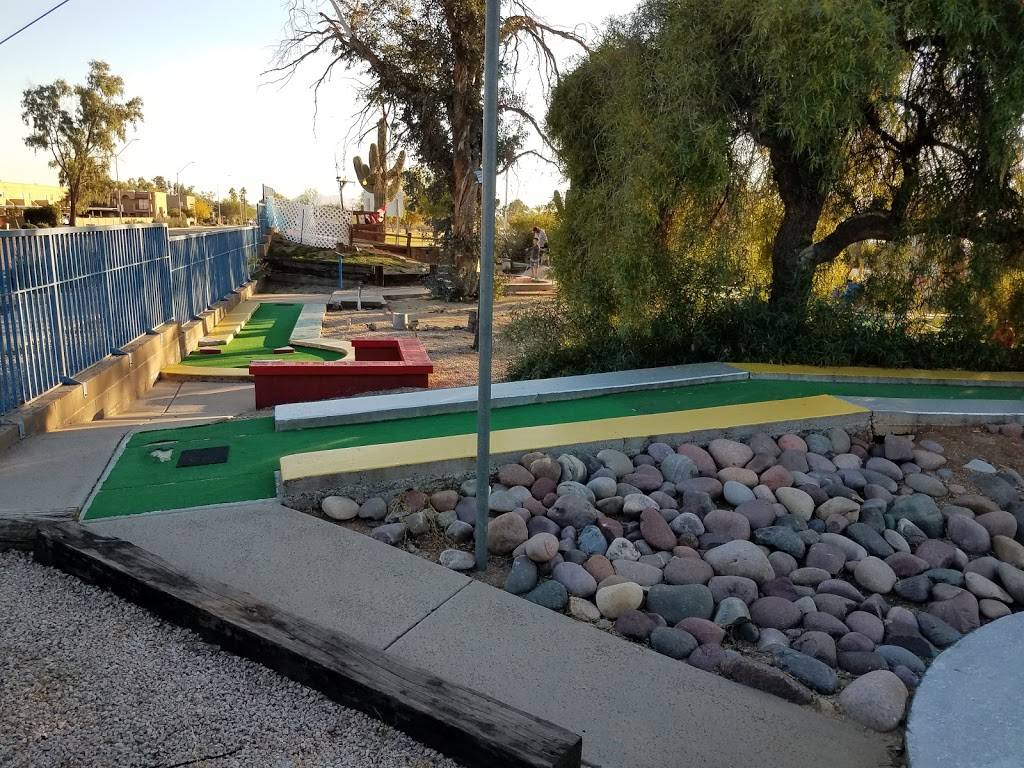 Caseys SportsWorld | restaurant | 3947 E Union Hills Dr, Phoenix, AZ 85050, USA | 6029713224 OR +1 602-971-3224