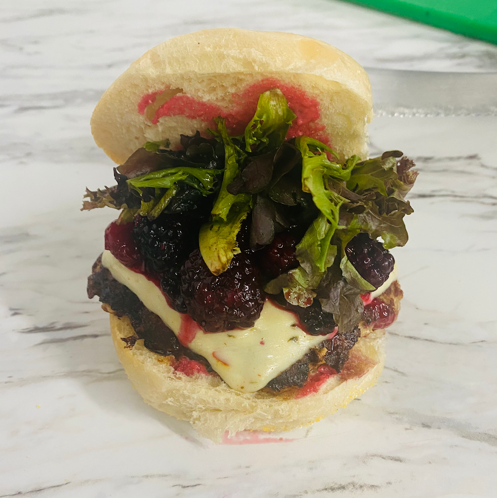 Risis | restaurant | 528 Joralemon St, Belleville, NJ 07109, USA | 9733109280 OR +1 973-310-9280