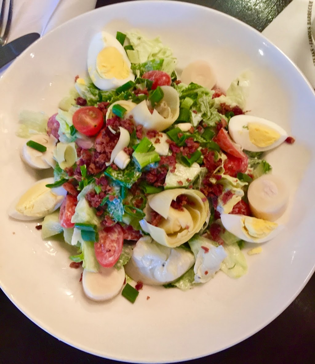 Carsons Prime Steaks & Famous Barbecue of Milwaukee | restaurant | 301 W Juneau Ave, Milwaukee, WI 53203, USA | 4142233311 OR +1 414-223-3311