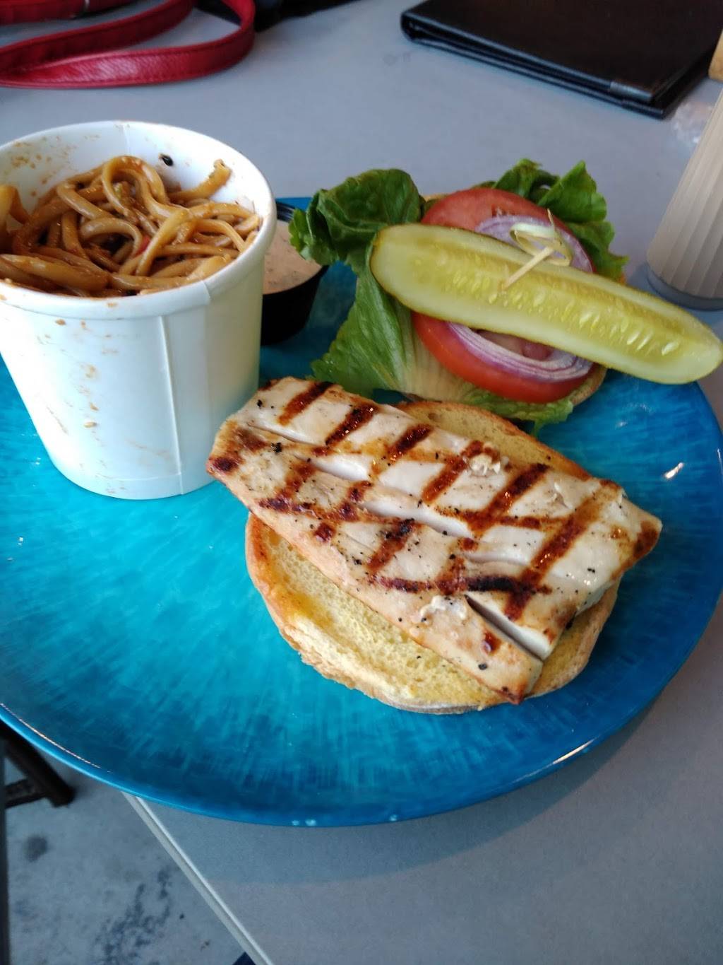 Sea Grapes Restaurant | restaurant | 1665 North State Route A1A, Indialantic, FL 32903, USA | 3217234222 OR +1 321-723-4222