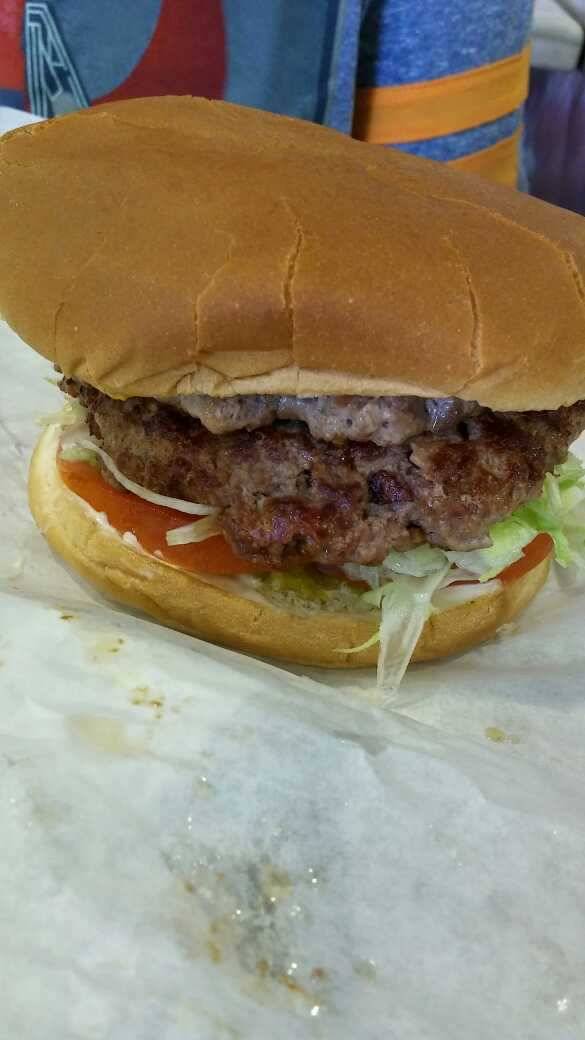 Big Burger | restaurant | 17940 S Avalon Blvd, Carson, CA 90746, USA | 3105323715 OR +1 310-532-3715