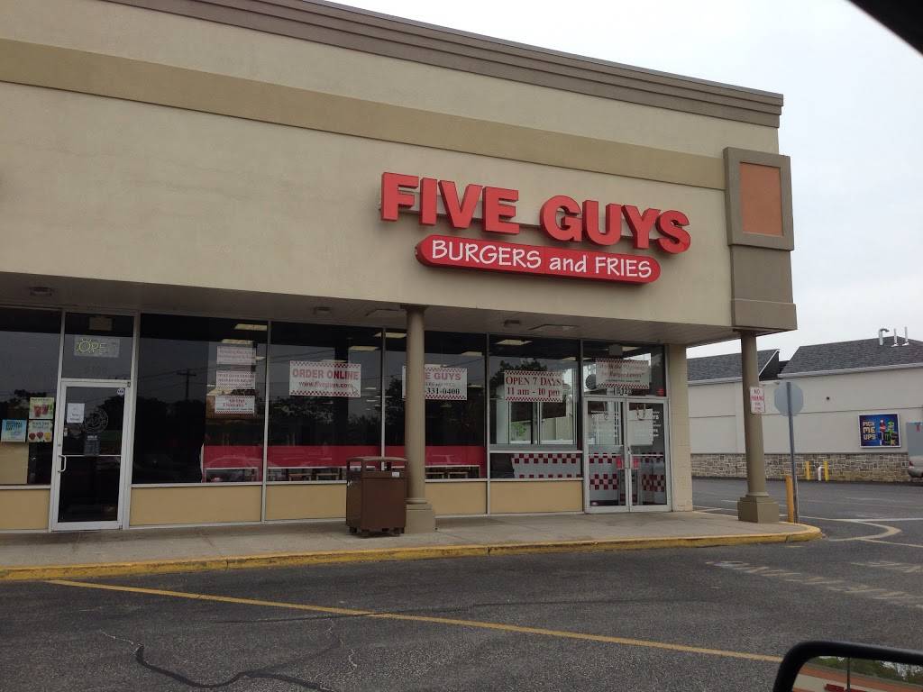Five Guys | meal takeaway | 5122 Nesconset Hwy, Port Jefferson Station, NY 11776, USA | 6313310400 OR +1 631-331-0400