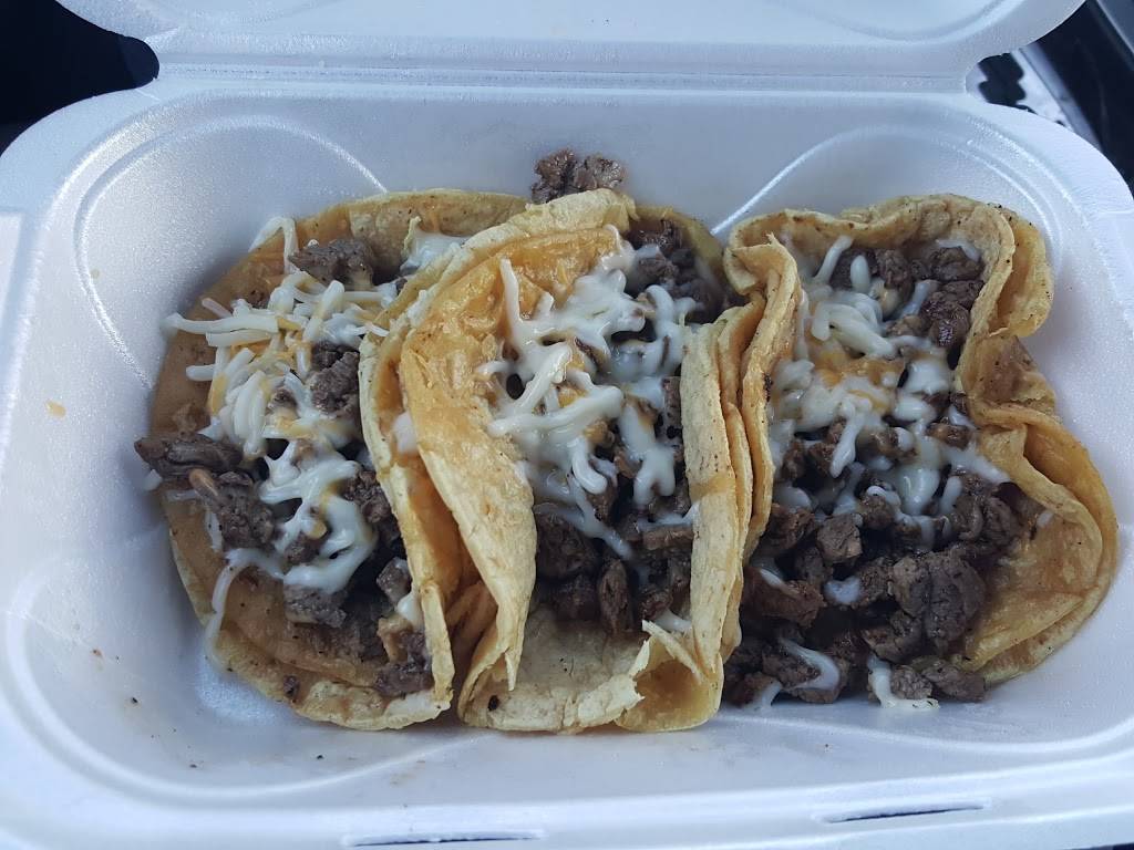 MonteCasino Mexican Grill | restaurant | 53 E St Charles Rd, Villa Park, IL 60181, USA | 6303593525 OR +1 630-359-3525