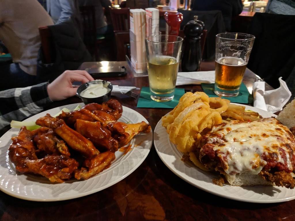 Hunters Grille & Tap at the Grafton Inn | restaurant | 25 Grafton Common, Grafton, MA 01519, USA | 5088395931 OR +1 508-839-5931