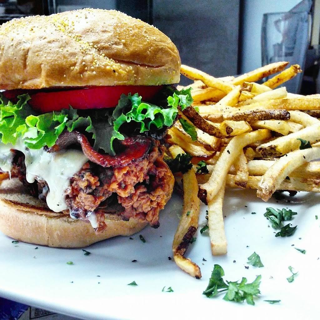 Brooks Tavern | restaurant | 142 3rd Ave W, Hendersonville, NC 28792, USA | 8285959994 OR +1 828-595-9994