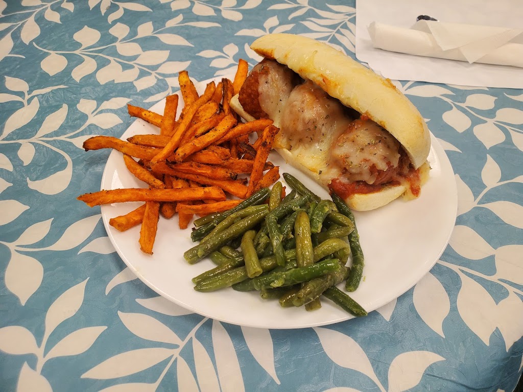 White Mountain Community Center | restaurant | 1594 Johnson Dr, Pinetop-Lakeside, AZ 85929, USA | 9283685869 OR +1 928-368-5869