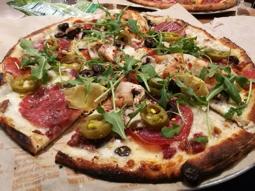 Blaze Pizza | restaurant | 4488 Town Center Pkwy, Jacksonville, FL 32224, USA | 9045120694 OR +1 904-512-0694