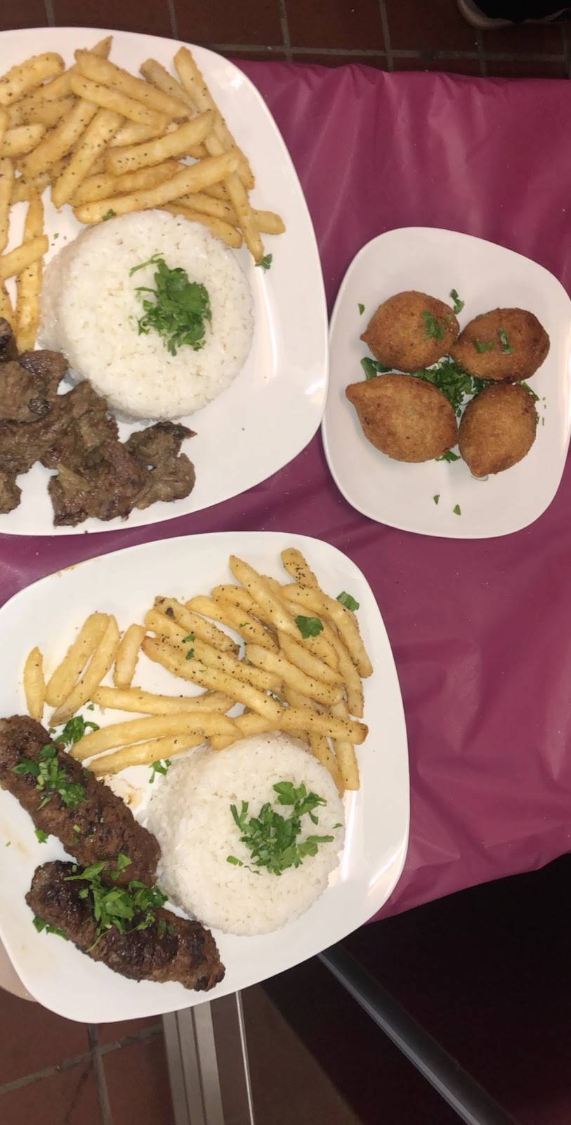 La Princesse | restaurant | 499 Ernston Rd, Parlin, NJ 08859, USA | 7327273603 OR +1 732-727-3603