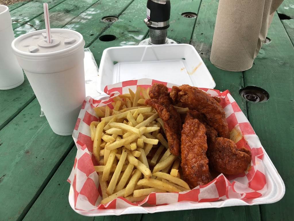 Craven Crawfish | restaurant | 7957 C E King Pkwy, Houston, TX 77044, USA | 8324867955 OR +1 832-486-7955