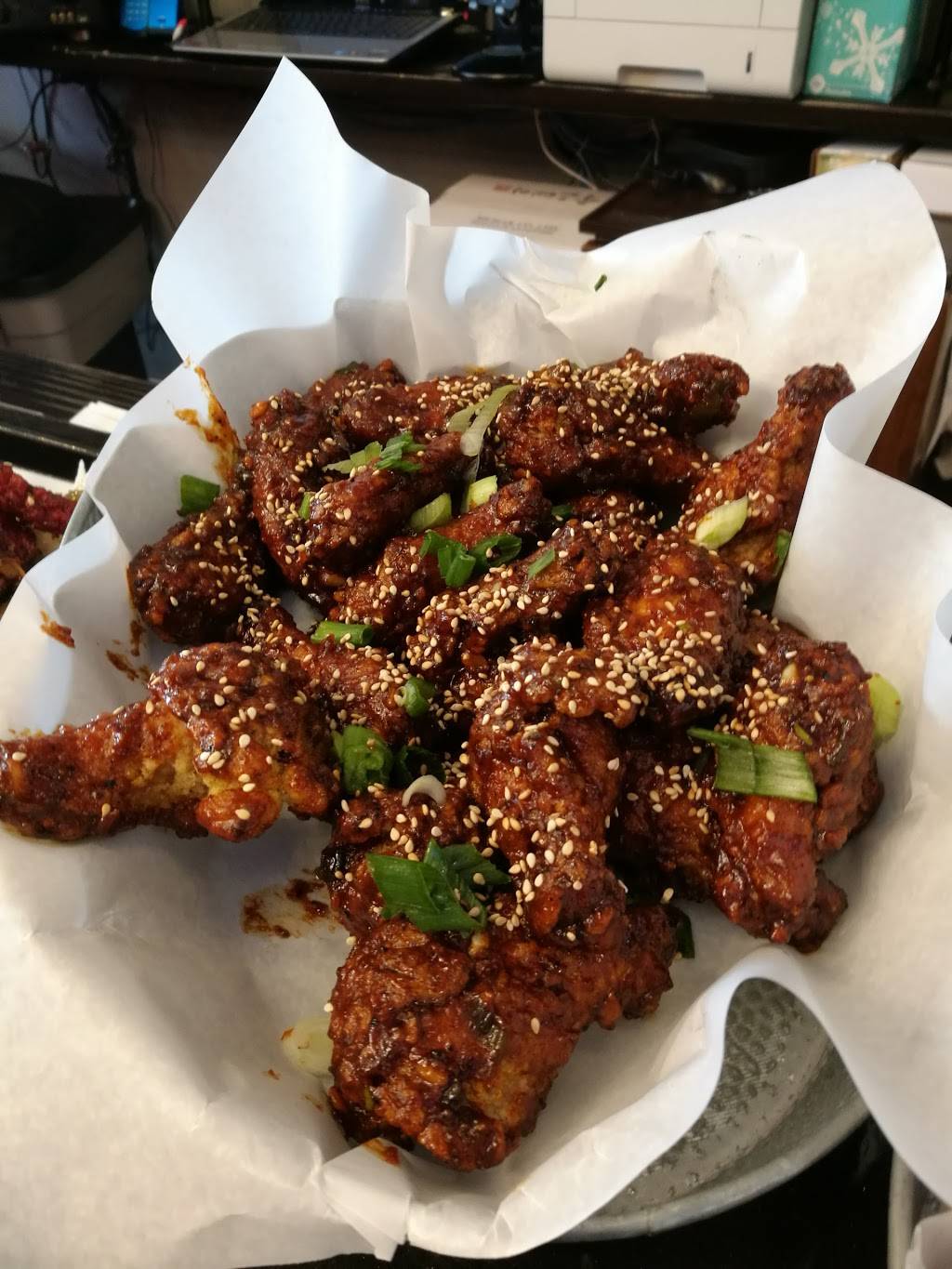 Wild Wings & Slots | night club | 10446 Cermak Rd, Westchester, IL 60154, USA | 7082238681 OR +1 708-223-8681