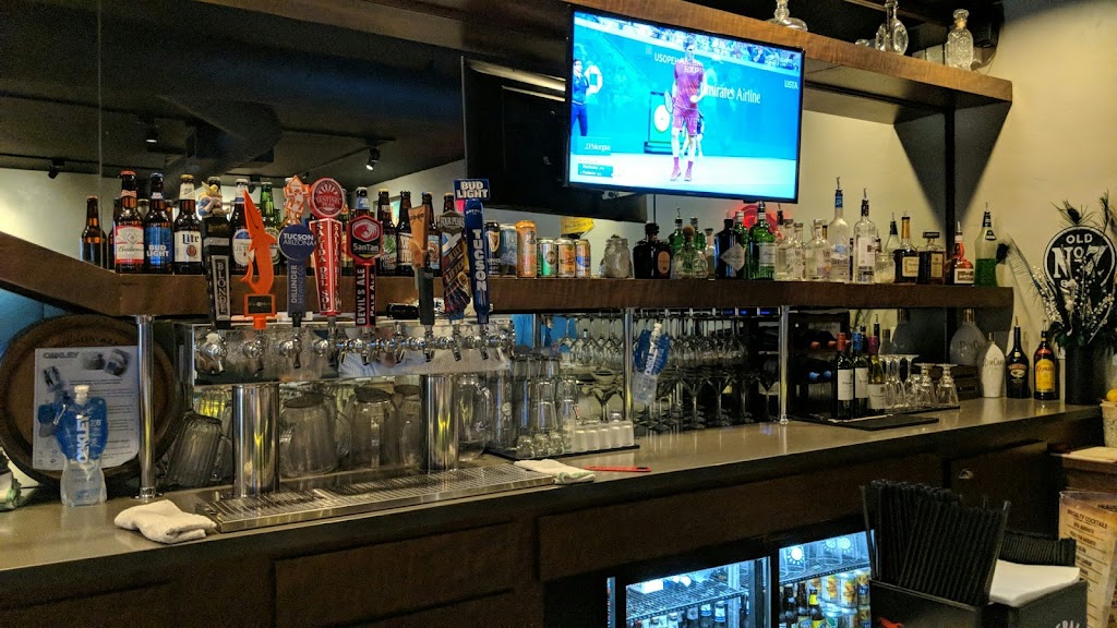 Royal Sun Restaurant & Lounge | night club | 1003 N Stone Ave, Tucson, AZ 85705, USA | 5206228872 OR +1 520-622-8872