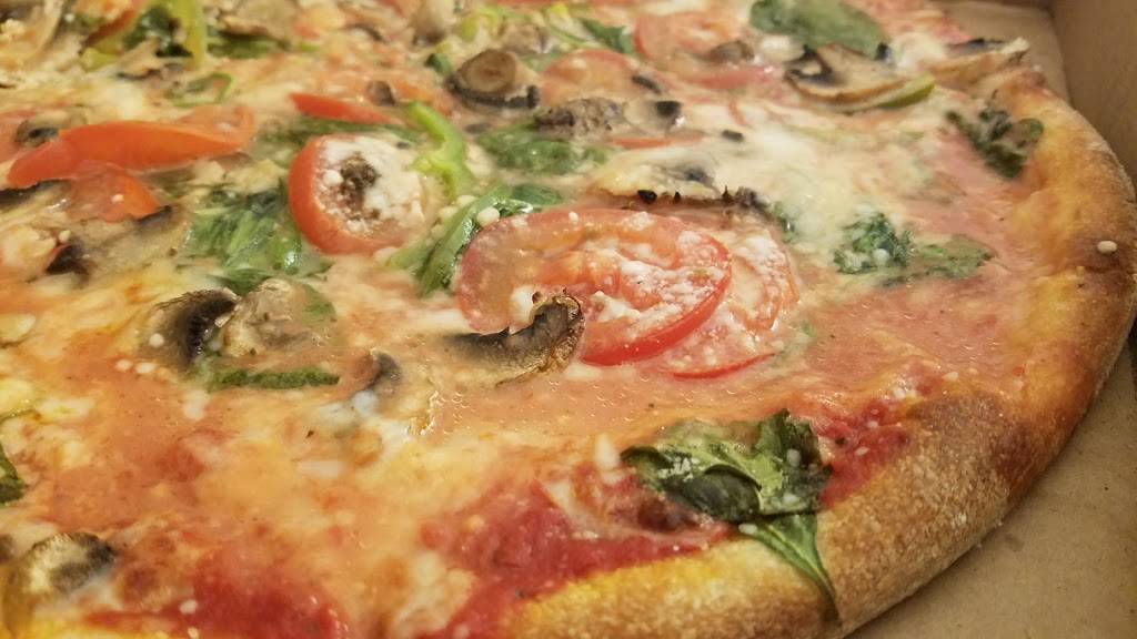 NY Best Pizza | restaurant | 241 S Westmonte Dr, Altamonte Springs, FL 32714, USA | 4076367289 OR +1 407-636-7289
