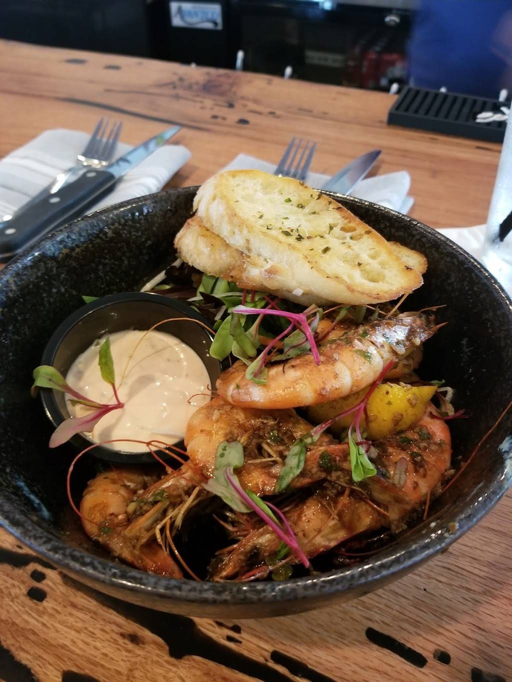 Saltwater Crab | restaurant | 2059 Madison Ave, Memphis, TN 38104, USA | 9019225202 OR +1 901-922-5202