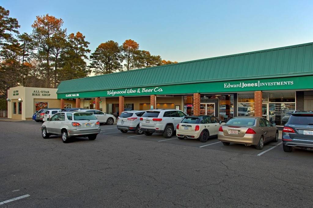 Ridgewood Shopping Center | shopping mall | 3510 Wade Ave, Raleigh, NC 27607, USA | 9198314900 OR +1 919-831-4900