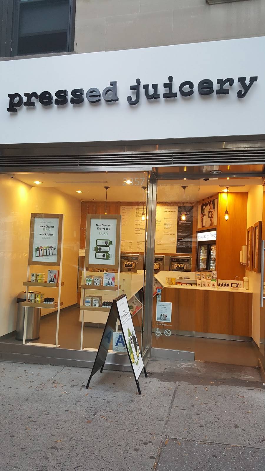 Pressed Juicery | restaurant | 2857 Broadway, New York, NY 10025, USA | 2122222279 OR +1 212-222-2279