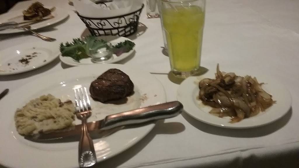 Benvenutos Italian Grill | restaurant | 625 W Rolling Meadows Dr, Fond du Lac, WI 54937, USA | 9209249112 OR +1 920-924-9112