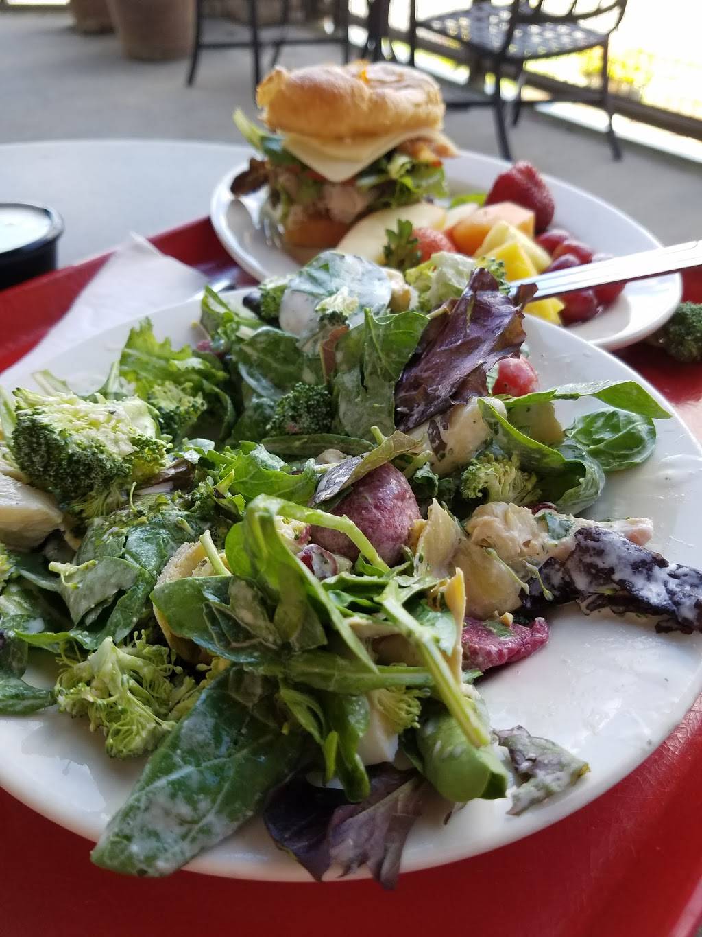 Jasons Deli | restaurant | 1600 E Woodlawn Rd #200, Charlotte, NC 28209, USA | 7046765858 OR +1 704-676-5858