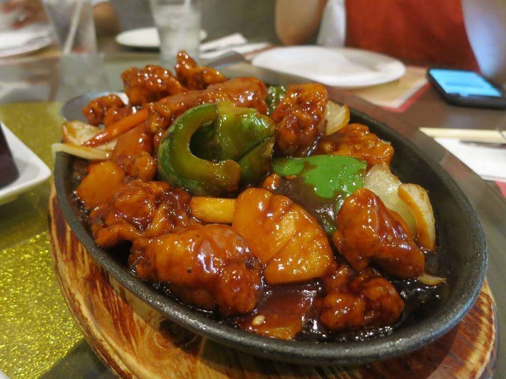 Sandys Kitchen Chinese Cuisine | restaurant | 105 Oak Park Dr Unit 6, Waterloo, ON N2K 0B3, Canada | 5198848929 OR +1 519-884-8929