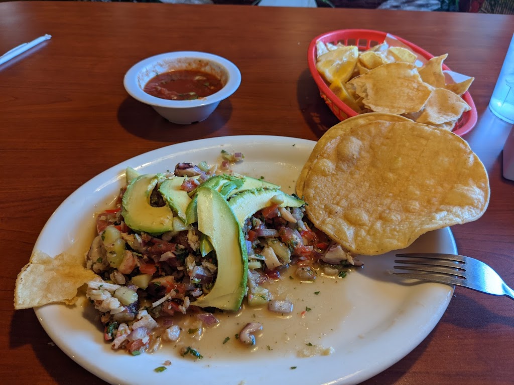 Adelitas Restaurant | restaurant | 32666 CA-18, Lucerne Valley, CA 92356, USA | 7602482886 OR +1 760-248-2886