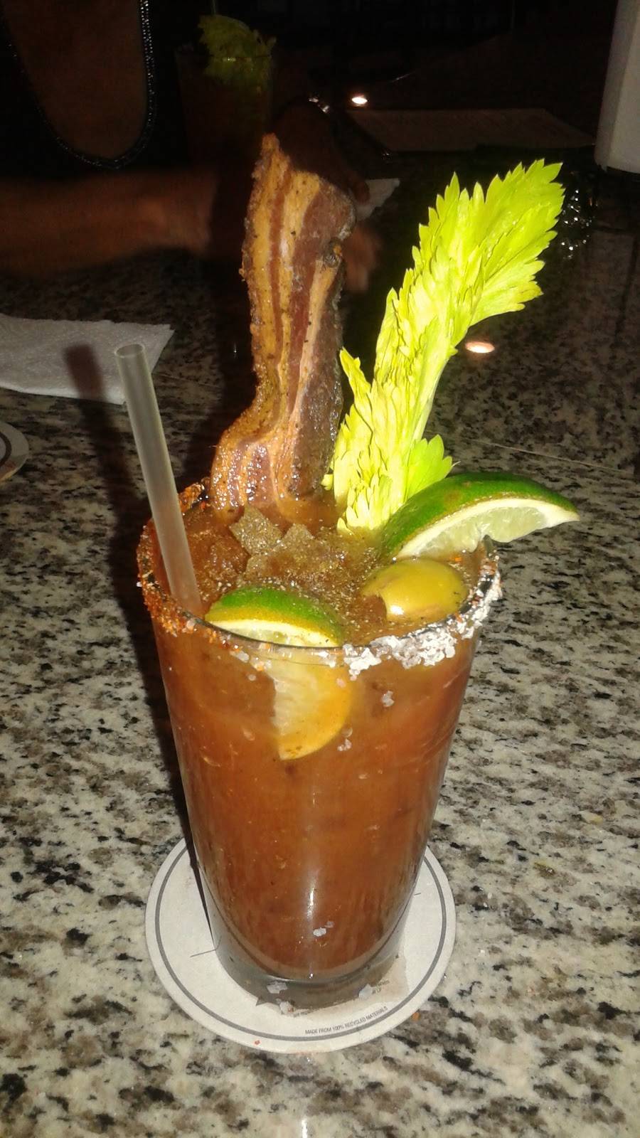 Whiskey Babes | restaurant | 33040 Simpson Rd, Winchester, CA 92596, USA | 9515990506 OR +1 951-599-0506