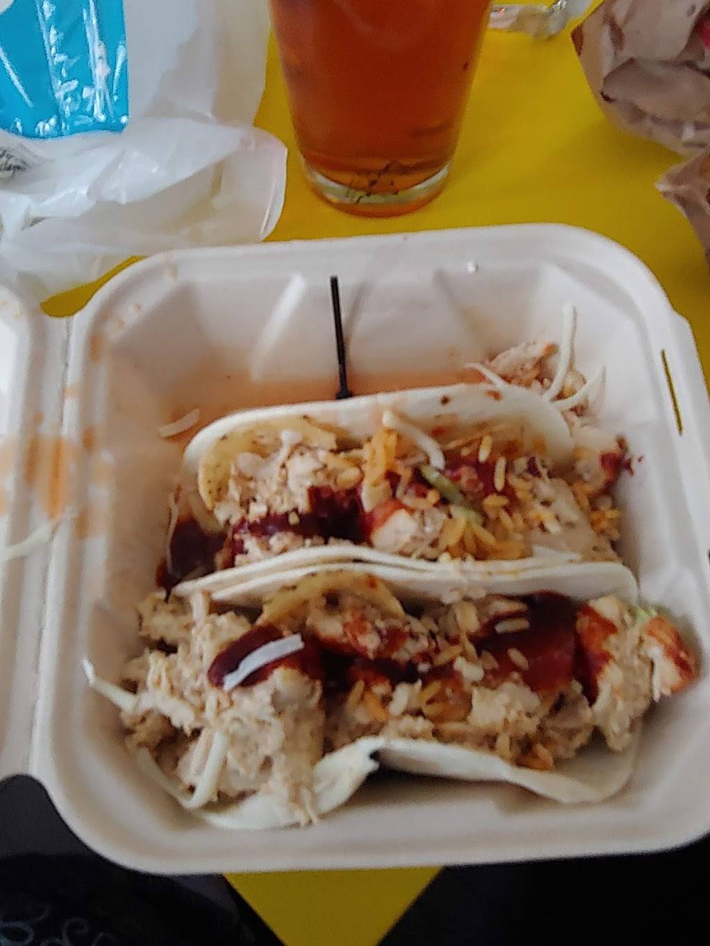 Fat Bastard Burrito Weston and 401 | restaurant | 2538 Weston Rd, North York, ON M9N 2A6, Canada | 6473400440 OR +1 647-340-0440