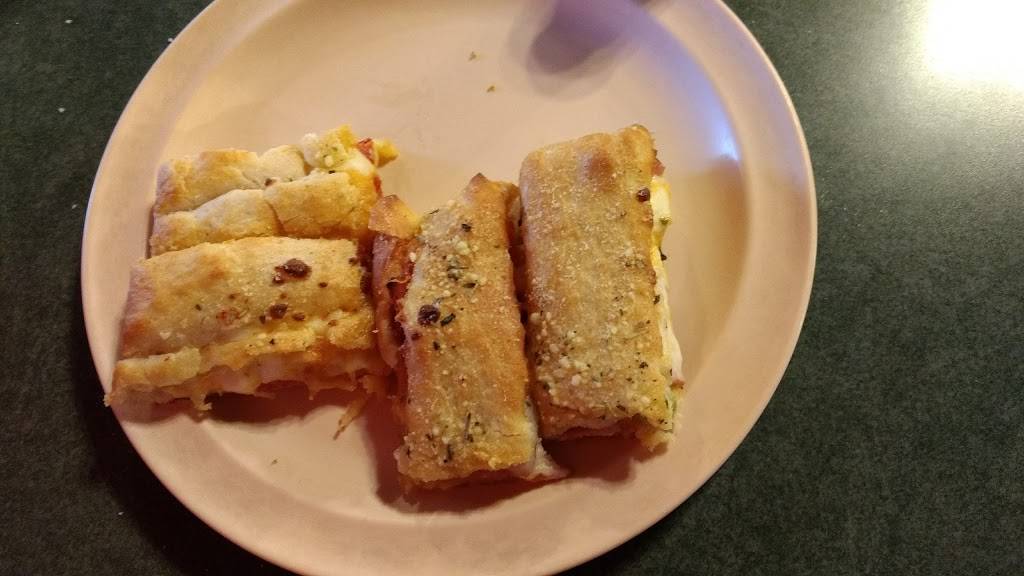 Pizza Inn | restaurant | 1320 Mockingbird Ln, Sulphur Springs, TX 75482, USA | 9038851549 OR +1 903-885-1549