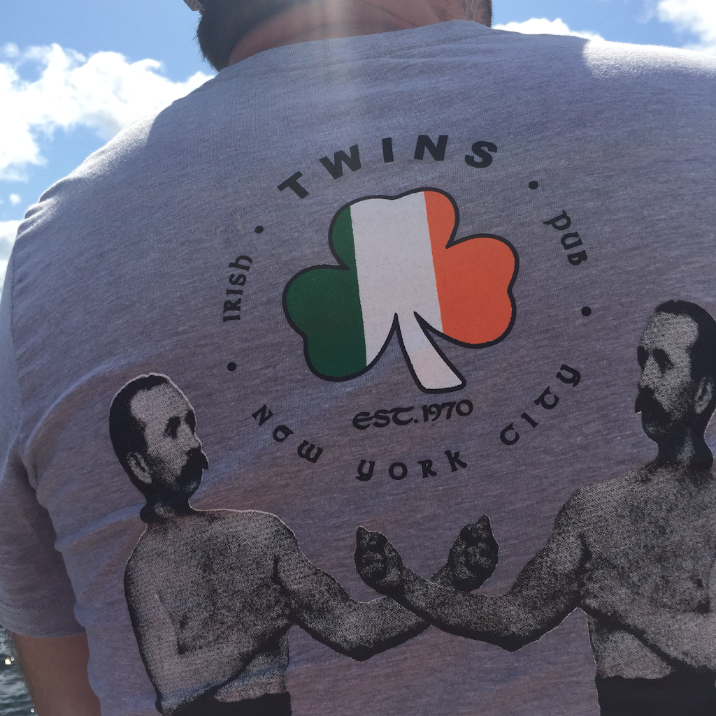 Twins Irish Pub | restaurant | 421 9th Ave, New York, NY 10001, USA | 2126431688 OR +1 212-643-1688