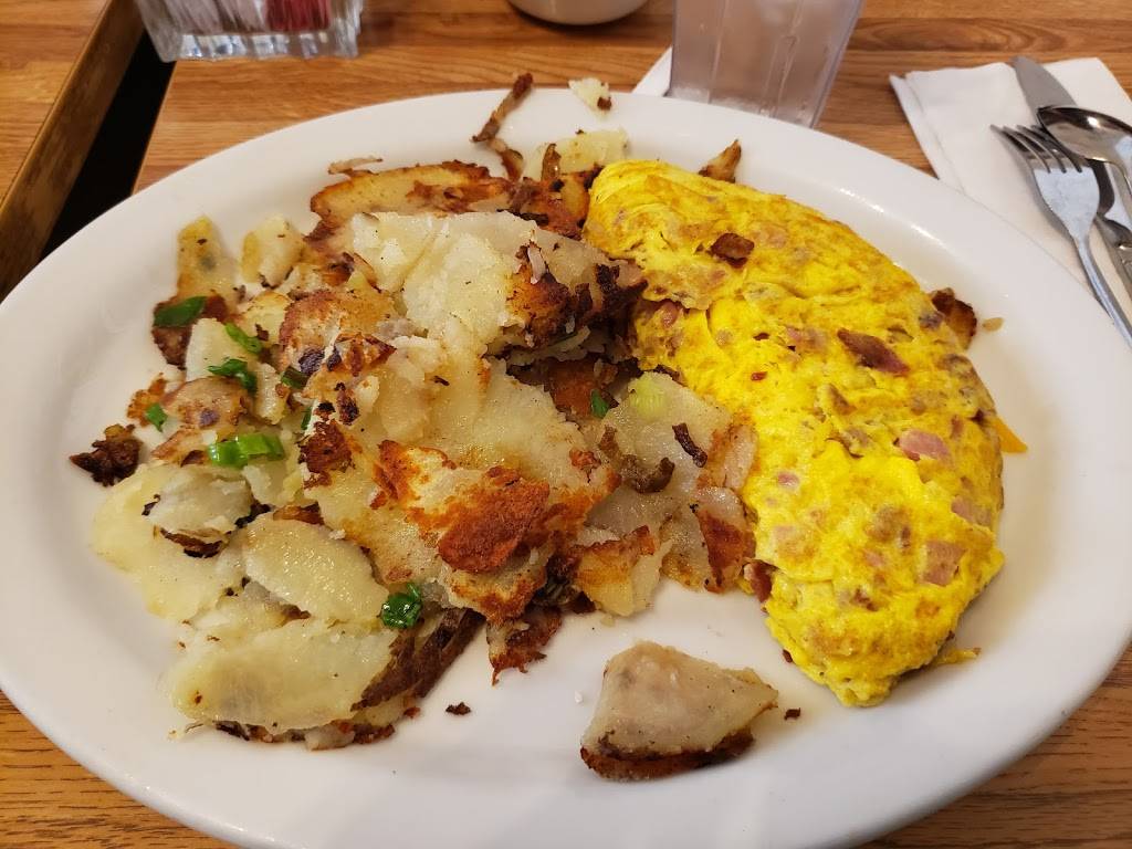 Duck Nook Restaurant | restaurant | 103 W Harding Way, Stockton, CA 95204, USA | 2094673825 OR +1 209-467-3825