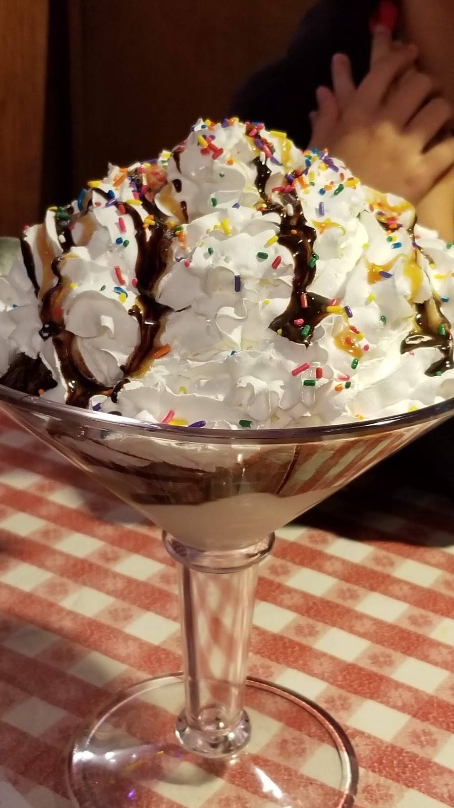 Buca di Beppo Italian Restaurant | restaurant | 60 E Wilson Bridge Rd, Worthington, OH 43085, USA | 6148488466 OR +1 614-848-8466