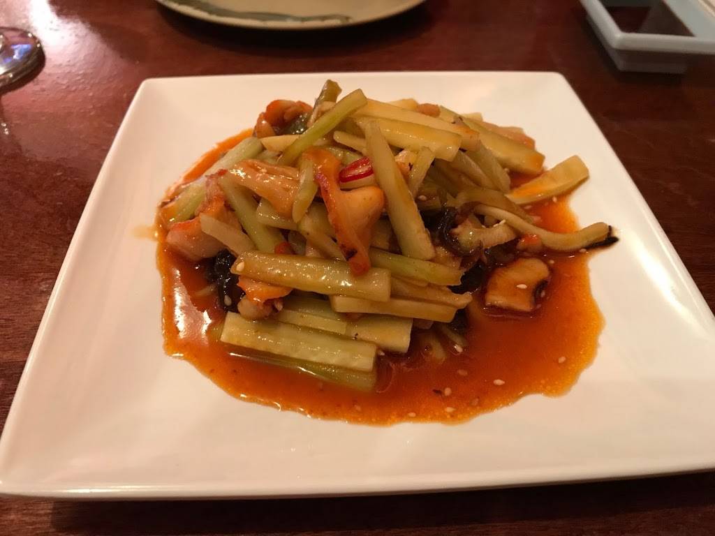 Sushi Bar & Japanese Restaurant | restaurant | 369 West Army Trail Road, Bloomingdale, IL 60108, USA | 6308949088 OR +1 630-894-9088