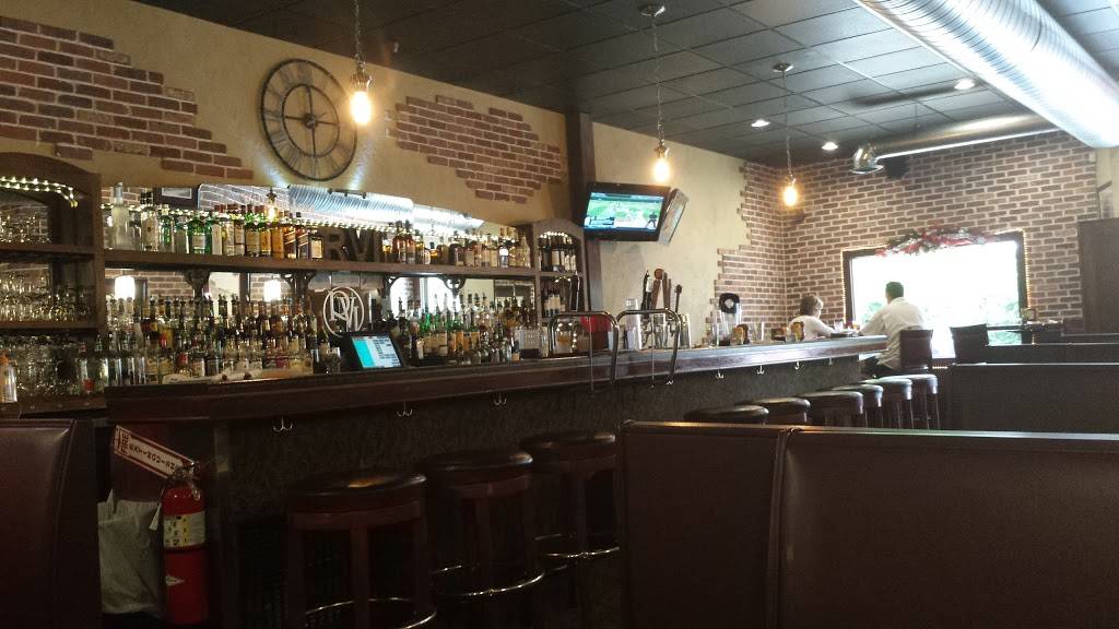 Roanoke Village Inn | restaurant | 190 N Main St, Roanoke, IN 46783, USA | 2606723707 OR +1 260-672-3707