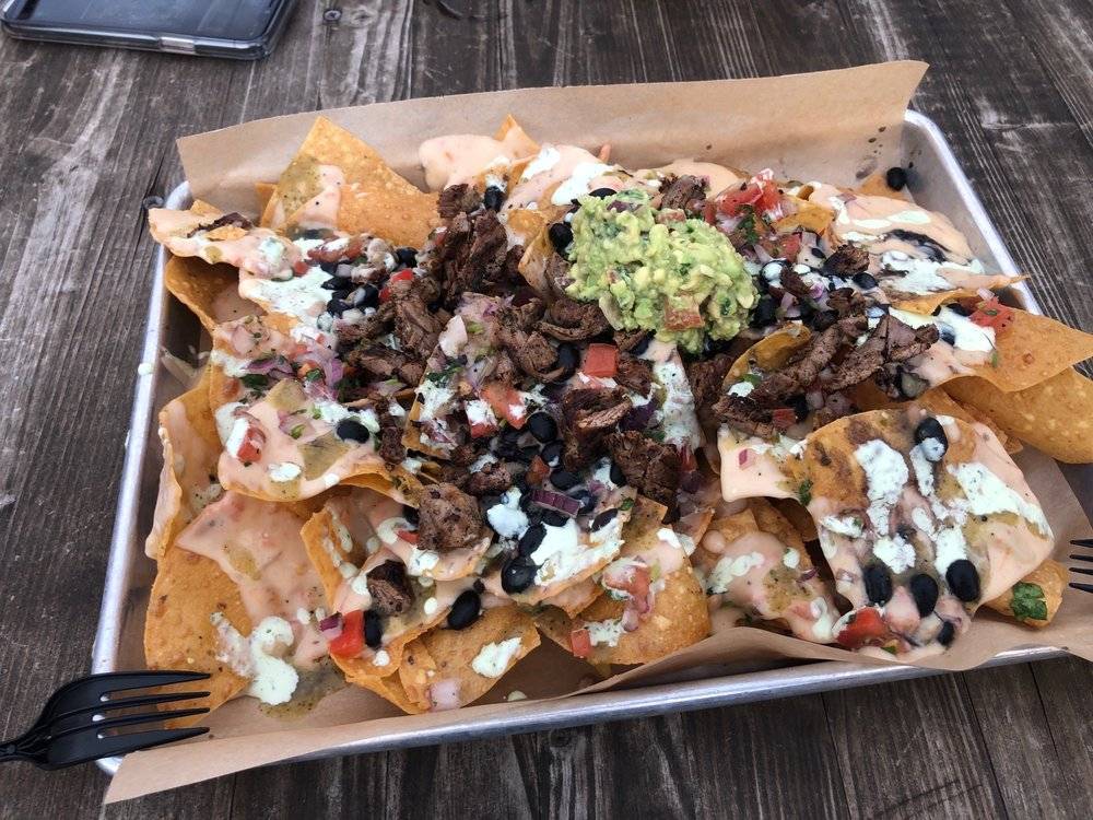 The Last Stand | restaurant | 330 W Davis St Suite 120, Dallas, TX 75208, USA | 2145799196 OR +1 214-579-9196