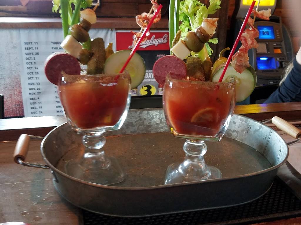 Luckys Lounge | meal takeaway | 6605 95th St, Oak Lawn, IL 60453, USA | 7082373776 OR +1 708-237-3776