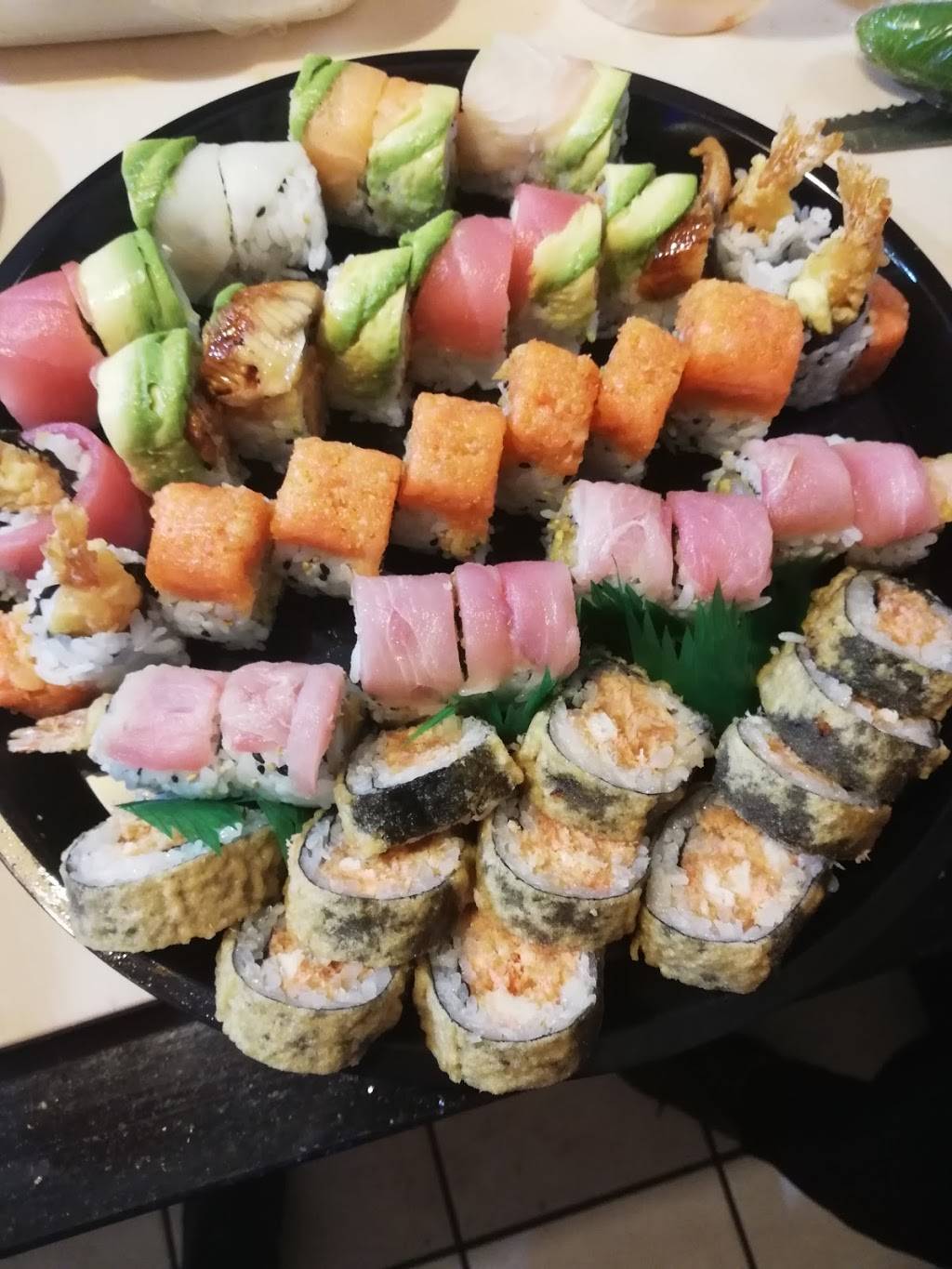 Asian cuisine | restaurant | 8150 Oaklandon Rd #100, Indianapolis, IN 46236, USA | 3178235888 OR +1 317-823-5888