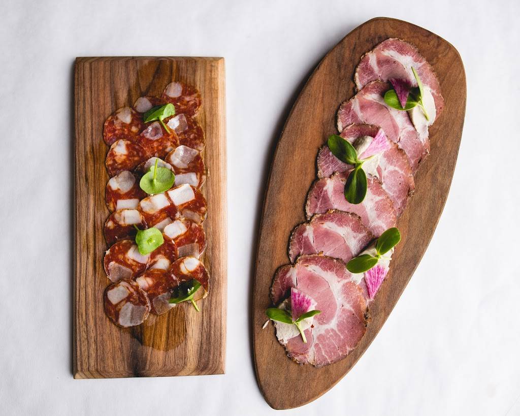 Bergamot | restaurant | 118 Beacon St, Somerville, MA 02143, USA | 6175767700 OR +1 617-576-7700