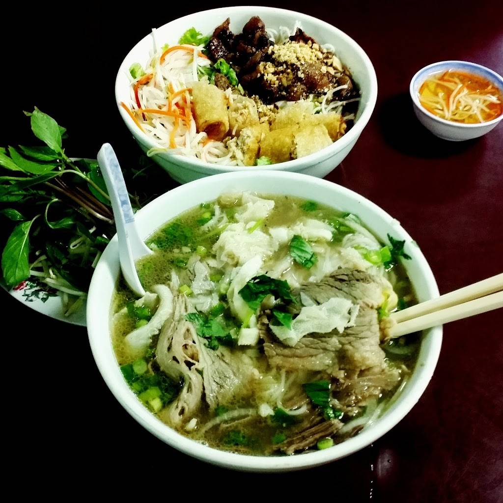 Pho Hoa-Huong Restaurant | restaurant | 6921 Linda Vista Rd, San Diego, CA 92111, USA | 8584929108 OR +1 858-492-9108