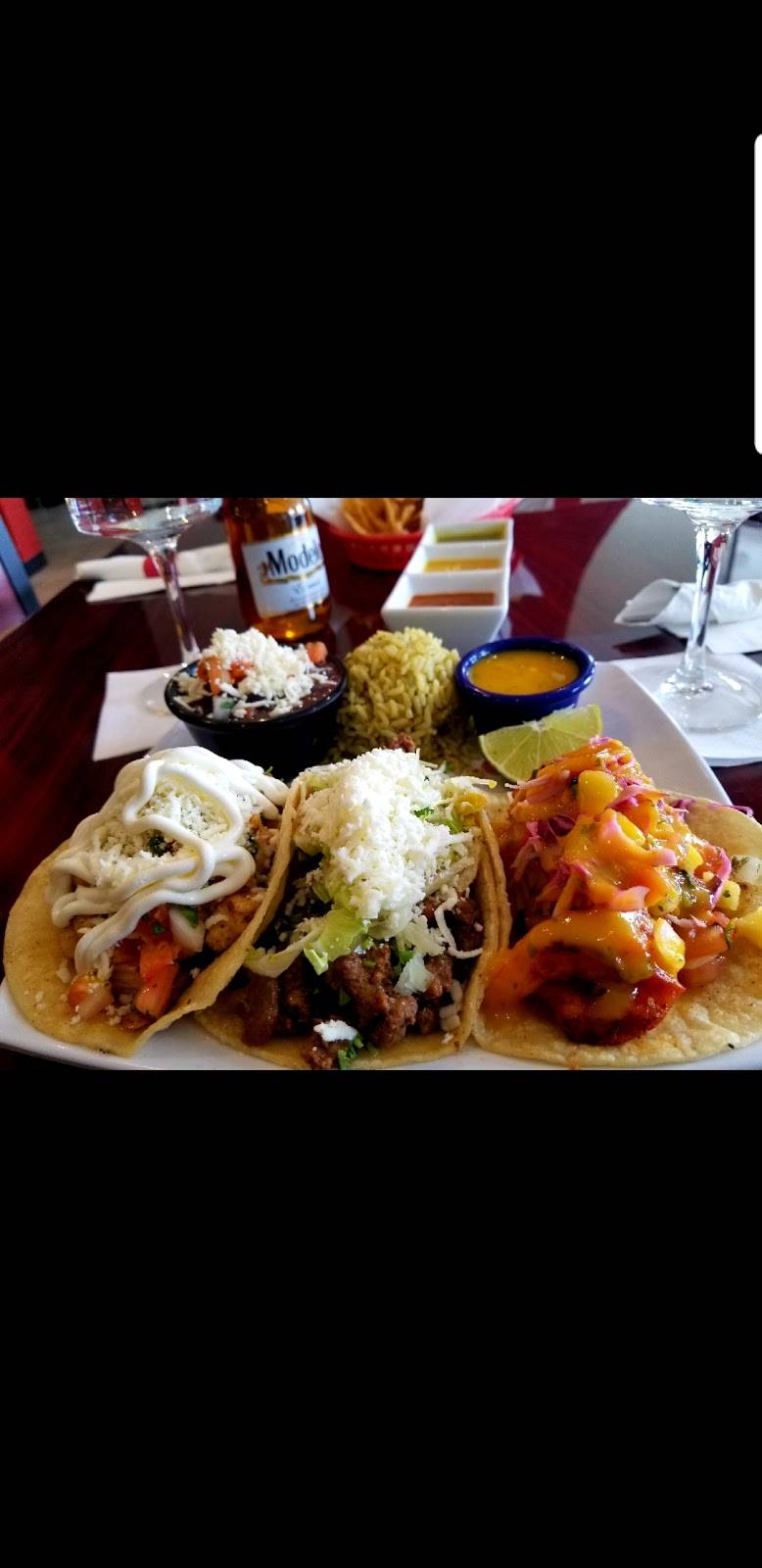 Salsa Street Randhurst Mall | restaurant | 211 Randhurst Village Dr, Mt Prospect, IL 60056, USA | 8477491801 OR +1 847-749-1801